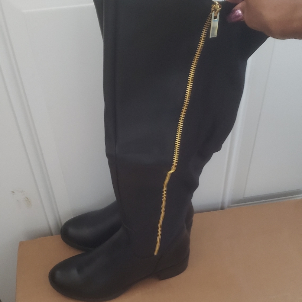 Steve Madden Knee High Riding Boots - Picture 3 of 3